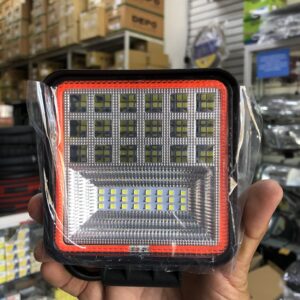 FARO NEBLINERO CUADRADO LIVIANO DE LED COLOR BLANCO CON CON ARO DE LUZ ROJO 12-24V 126W