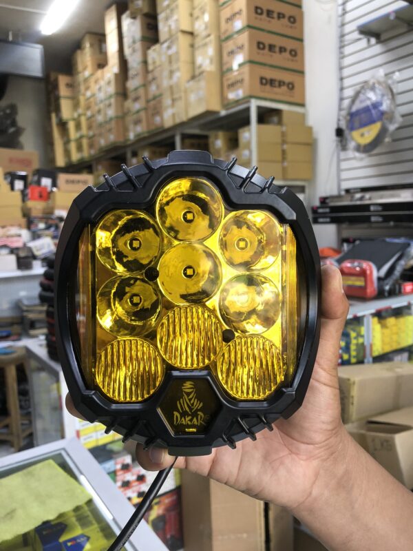 FARO NEBLINERO 15 LED FORCE MEDIANO 280W 1.5KLM 12-24V PESADO CON BASE DE METAL Y ARO DE LUZ AMBAR CON FUNCIÓN INTERMITENTE