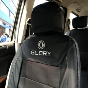 FUNDA ENTALLADA PARA GLORY 330 DE MATERIAL TACTO CUERO IMPORTADO COLOR NEGRO CON LOGO Y DETALLES EN COLOR BLANCO