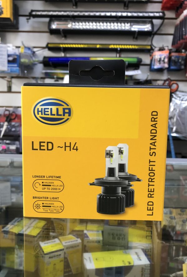 FOCO DE LED 12-24 VOLTIOS 18W RETROFIT STANDARD TECNOLOGÍA ALEMANA MARCA HELLA 2000 HORAS
