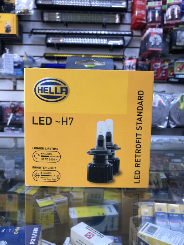 FOCO DE LED 12-24 VOLTIOS 18W RETROFIT STANDARD TECNOLOGÍA ALEMANA MARCA HELLA 2000 HORAS