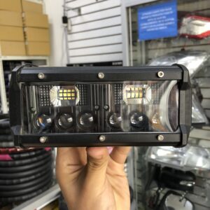 BARRA DE LED MULTIVOLTAJE 12-36V COLOR ÁMBAR Y BLANCO CON FUNCIONES INTERMITENTES CON 6 LUPAS POTENTES 120W DE 16CM LARGO (resistente a impactos, corrosión, agua y lodo)